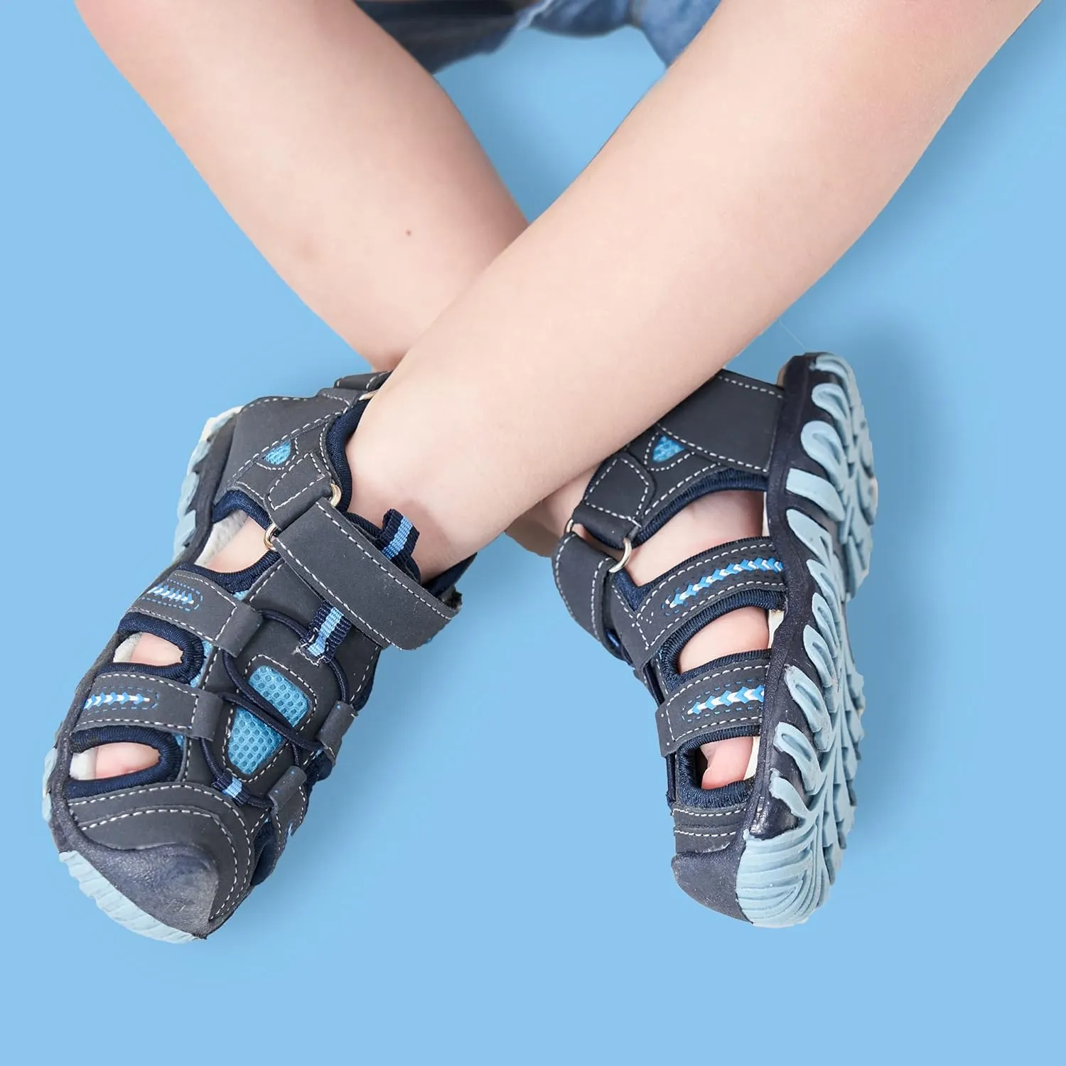Blikcon Boys Girls Sandals Close Toe Outdoor Soft Sole Summer Sandals (Toddler/Little Kid)