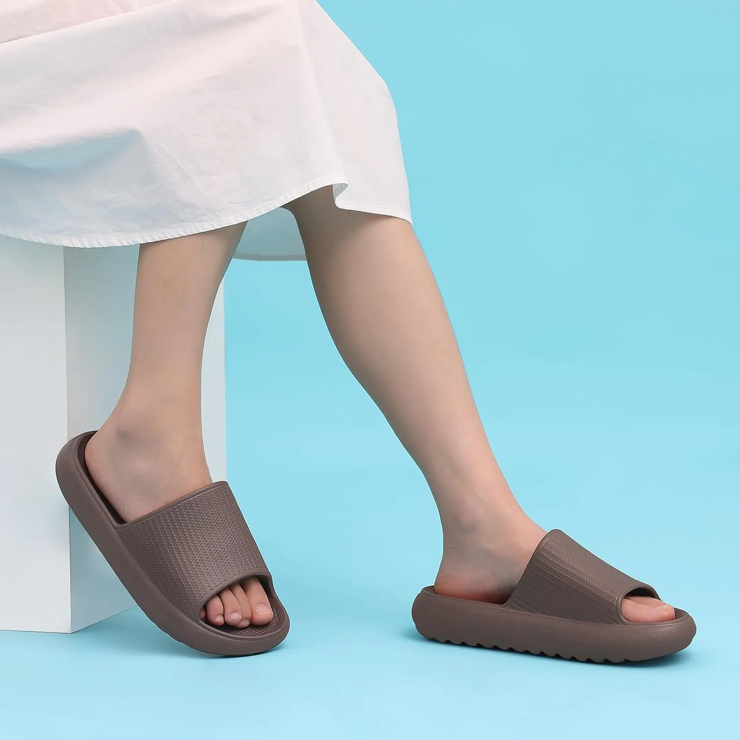 Comwarm Cloud Slide Sandals for Women Men Ultra Comfort Recovery Pillow Slippers Soft Summer Beach Shoes with Low Arch Support