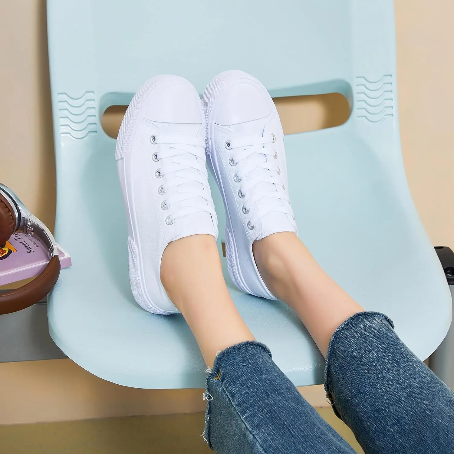 hash bubbie White Sneakers for Women Low Top Canvas Shoes Womens Canvas Sneakers Women's Fashion Sneakers Slip on Casual Tennis Shoes