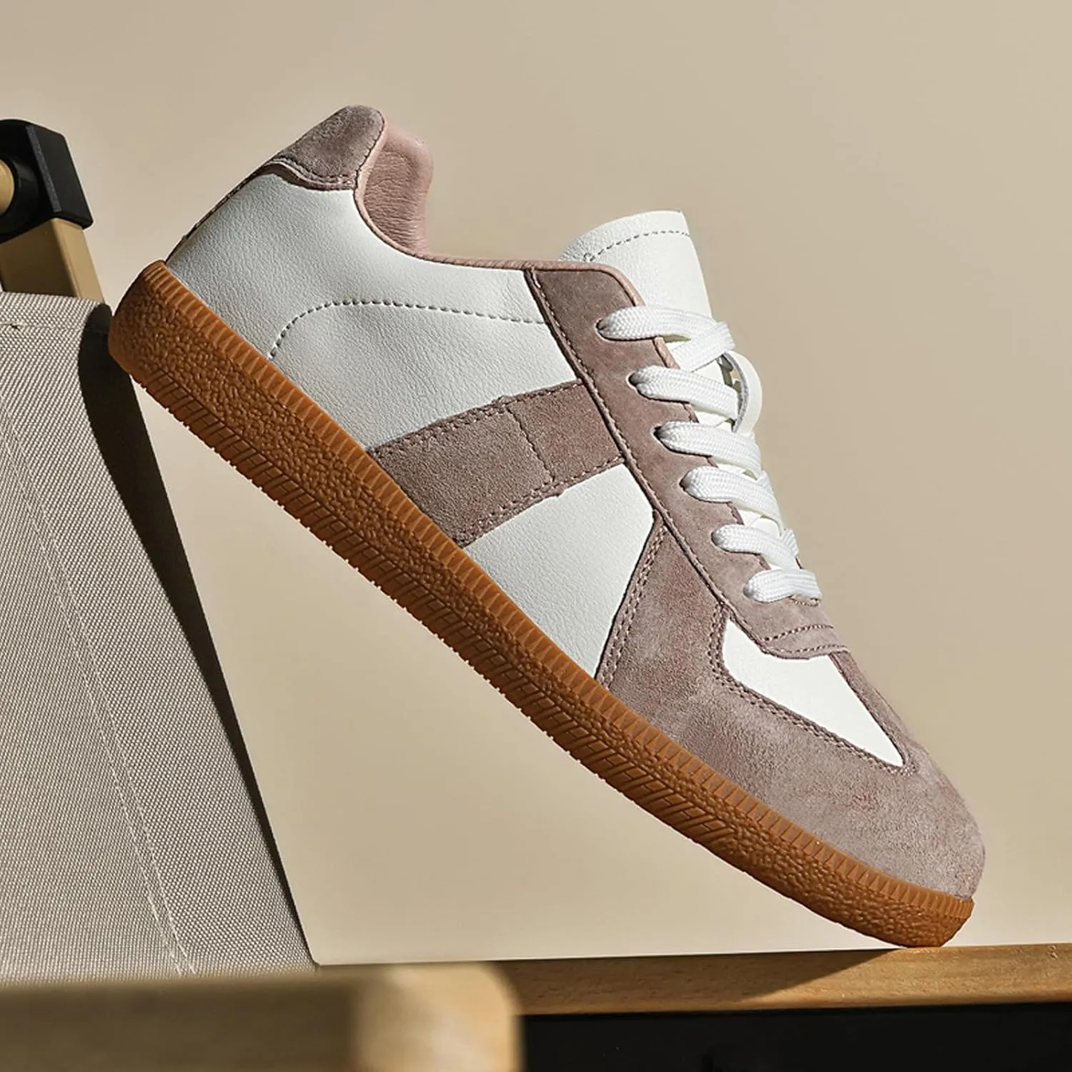 ihinzry Fashion Sneakers Womens Tennis Shoes Genuine Leather Lace Up Casual Shoes Gum Sole Sneakers