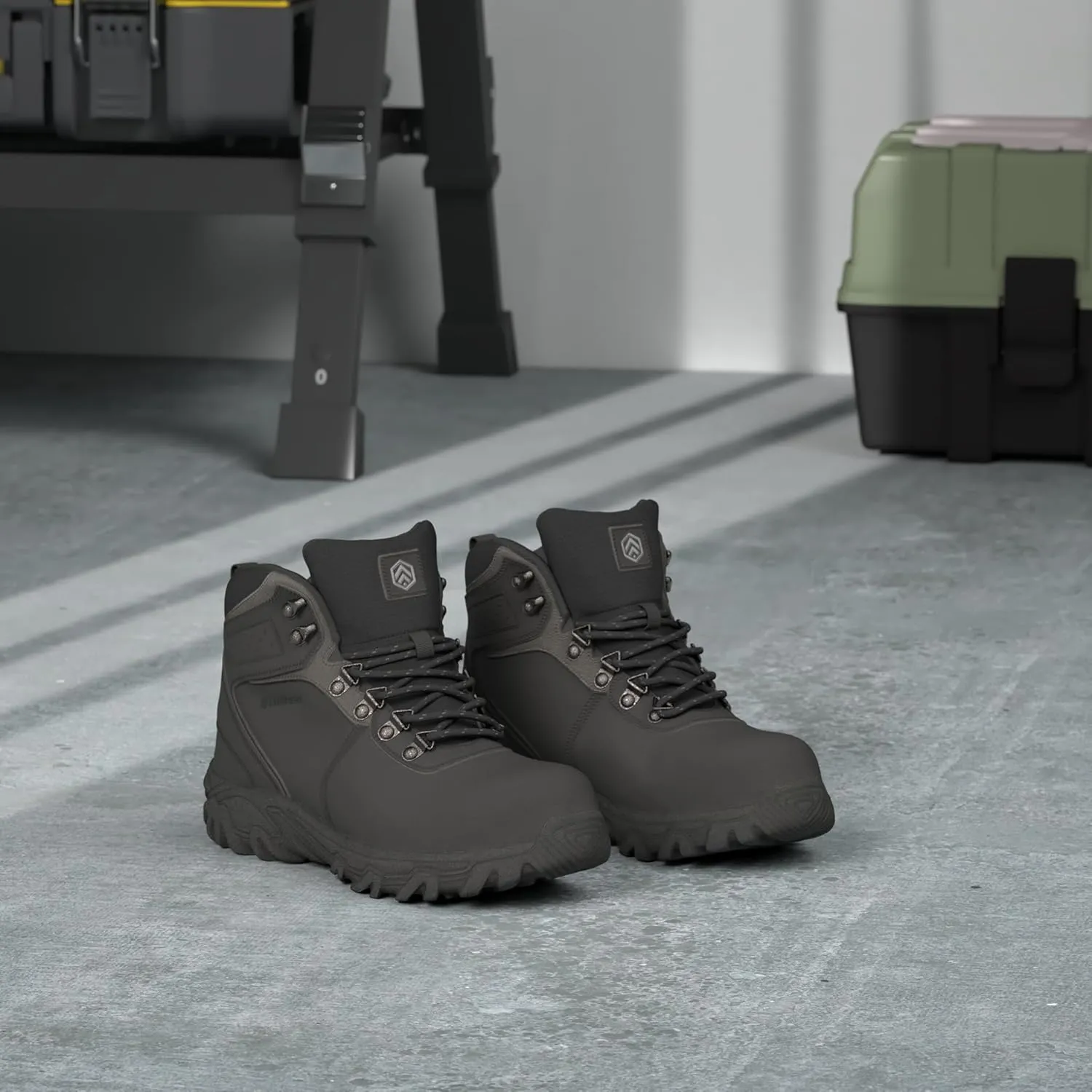 LARNMERN Steel Toe Boots Men, Non Slip Work Puncture Proof Safety Boot, Industrial Construction Comfortable Outdoor Hiking Military Tactical Shoes