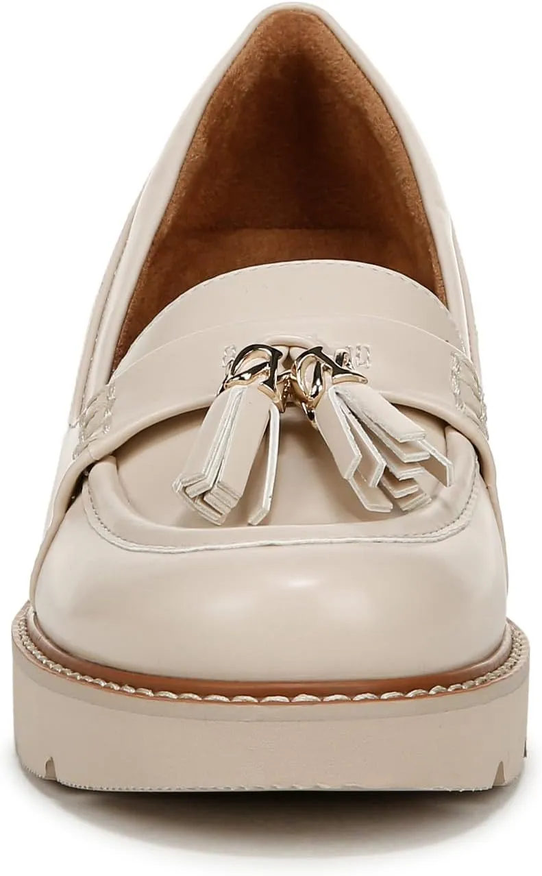 Naturalizer Women's Committed Loafer