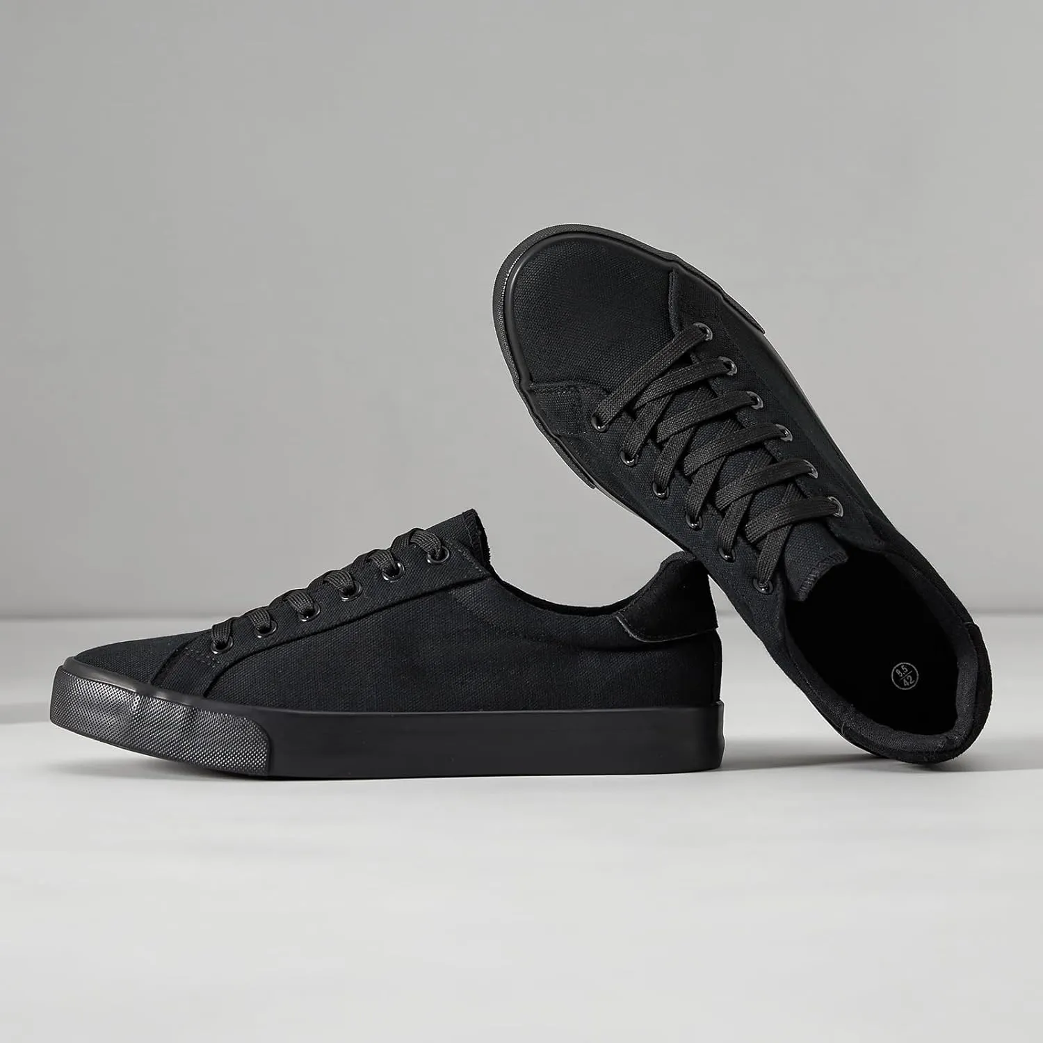 Rominz Mens White Canvas Shoes Fashion Low Top Canvas Sneakers Casual Tennis Shoes Lace-Up Walking Shoes for Men