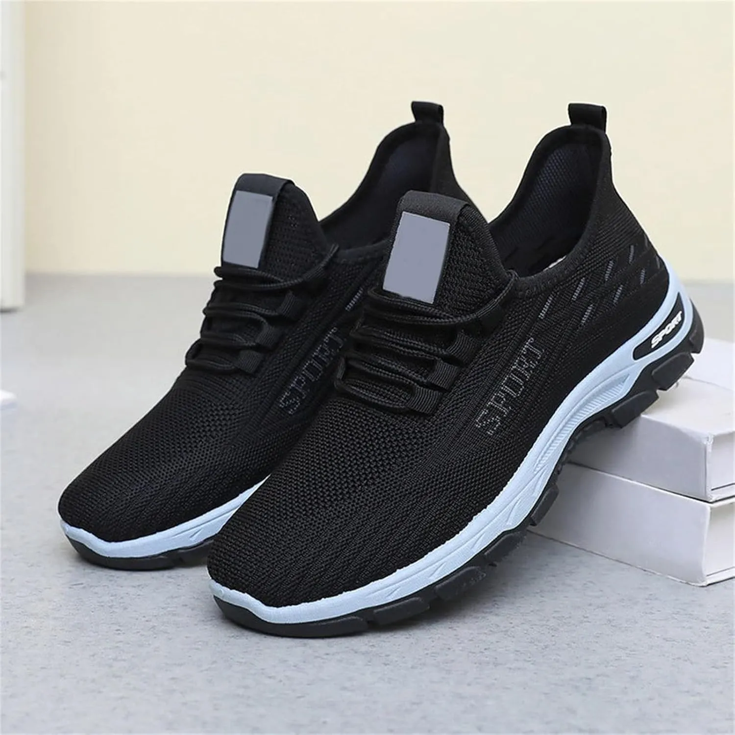 Running Shoes for Men Gym Tennis Athletic Mesh Sneakers Lightweight Sports Fashion Breathable Casual Shoes