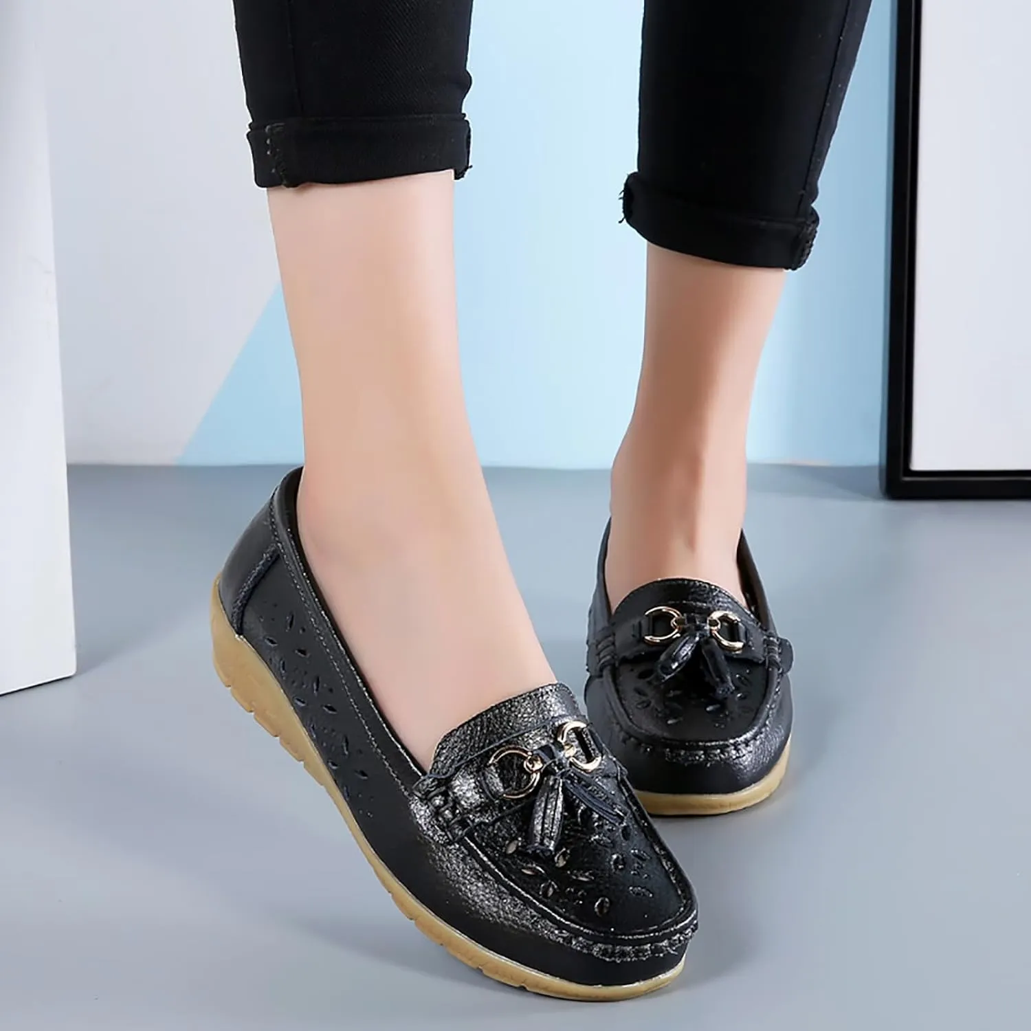 Solaud Women's Comfort Loafers Slope Heeled Moccasins Leather Loafer Casual Round Toe Soft Leather Wedge Pumps Breathable Slip On Walking Office Lightweight Shoes