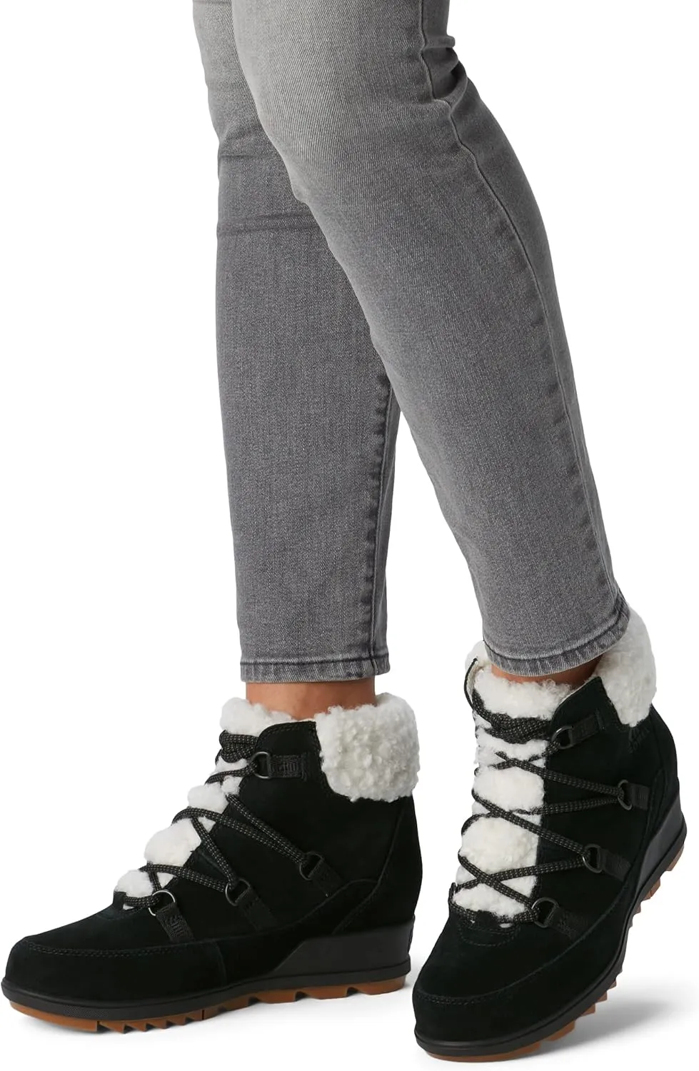 Sorel Women's Evie Cozy Lace Boot