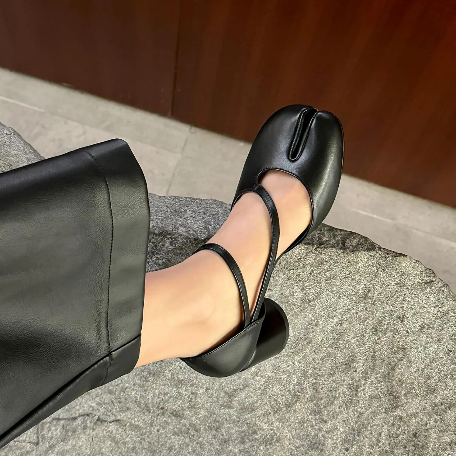 Spring Summer chunky heel Sandals Round toe Belt buckle strap Super high heel Split Toe Genuine leather Silver Sandals