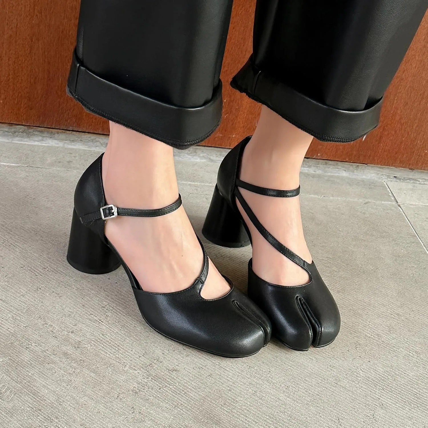 Spring Summer chunky heel Sandals Round toe Belt buckle strap Super high heel Split Toe Genuine leather Silver Sandals