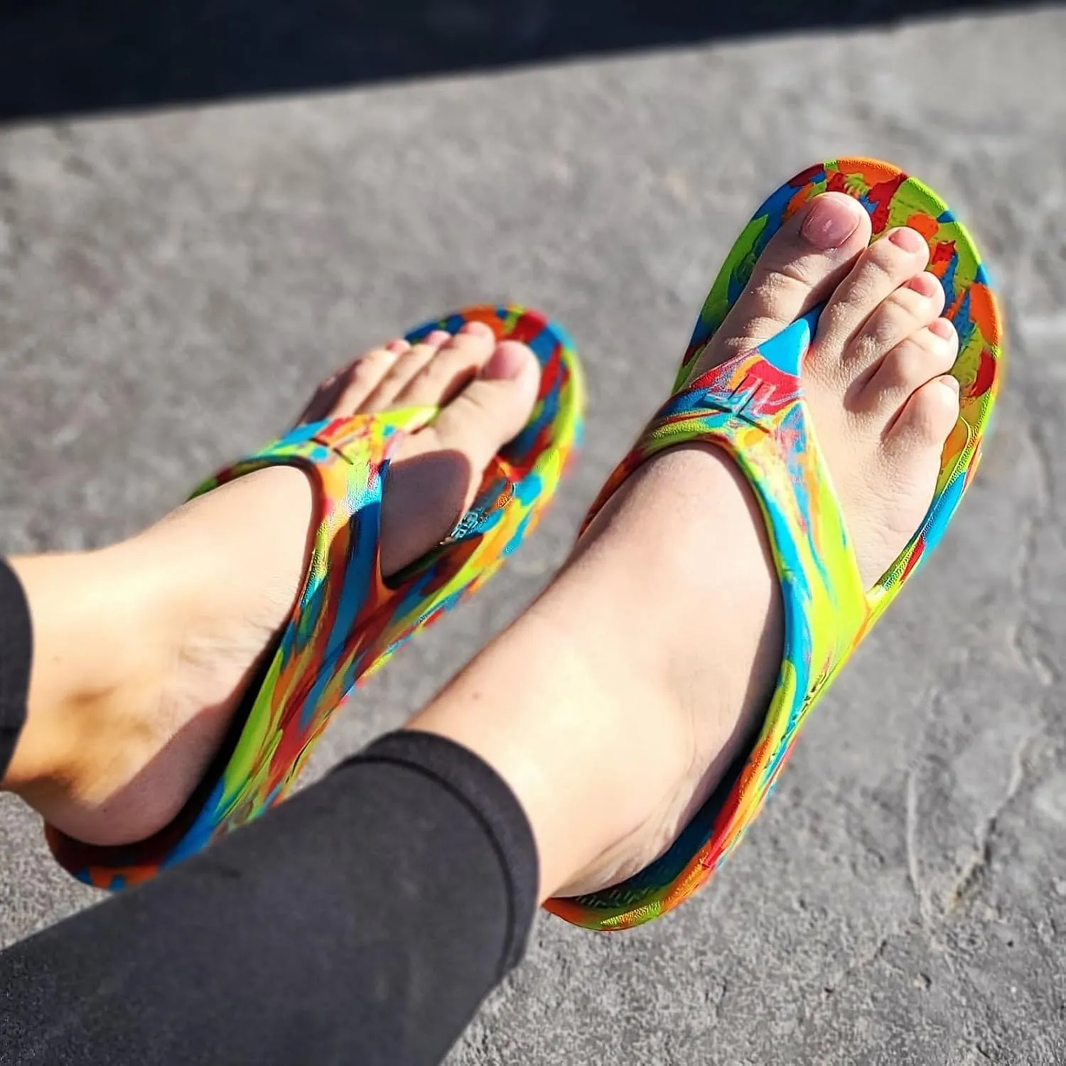 TELIC Women's Energy Flip Flop-Pillow-Soft, Supportive, Lightweight, Waterproof-Perfect for Beach & Pool