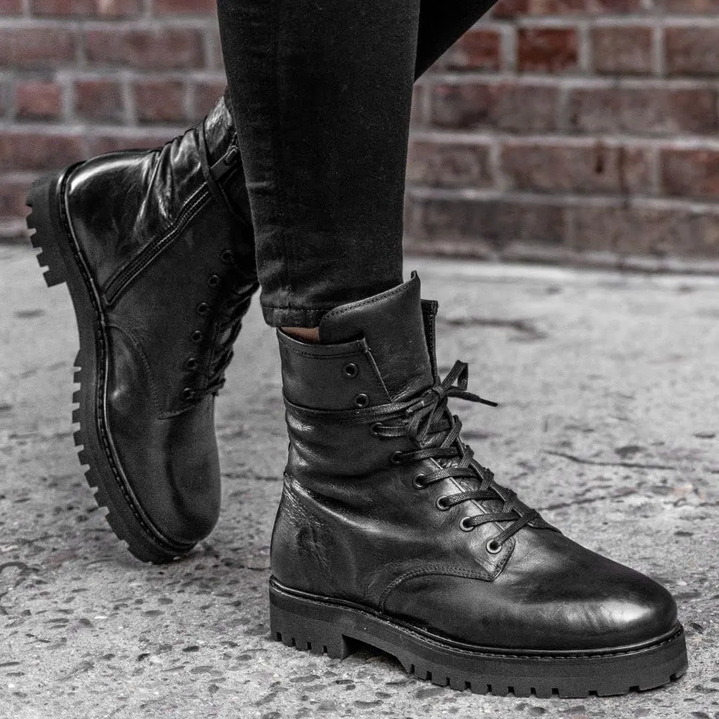Thursday Boot Company Women's Lace up Leather Combat Boots