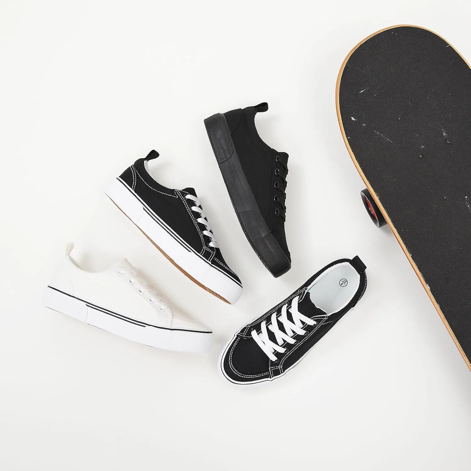 Uoidru Black Sneakers for Women Canvas White Tennis Shoes Women Casual Low Top Skateboard Fashion Sneakers