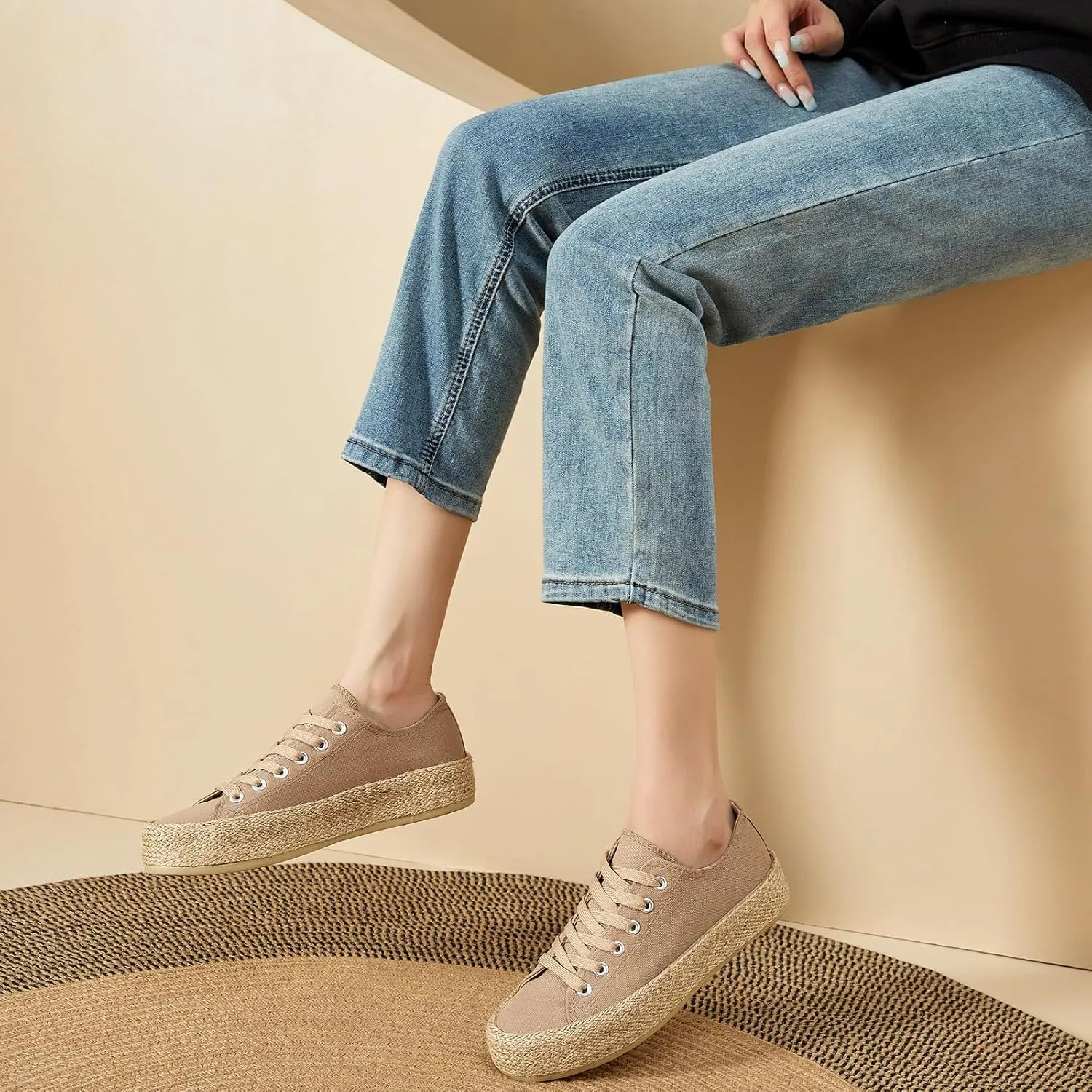 Waluzs Canvas Shoes for Women White Platform Sneakers Low Top Lace Up Tennis Shoes Comfortable Casual Walking Shoes