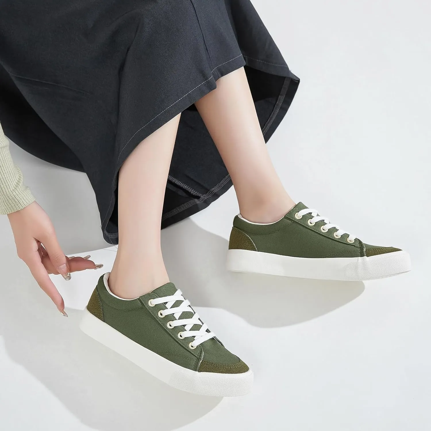 Witwatia Canvas Sneakers for Women Low Top Canvas Shoes Ladies Lace-Up Fashion Sneakers White Tennis Shoes Comfort Casual Walking Shoes for Girls