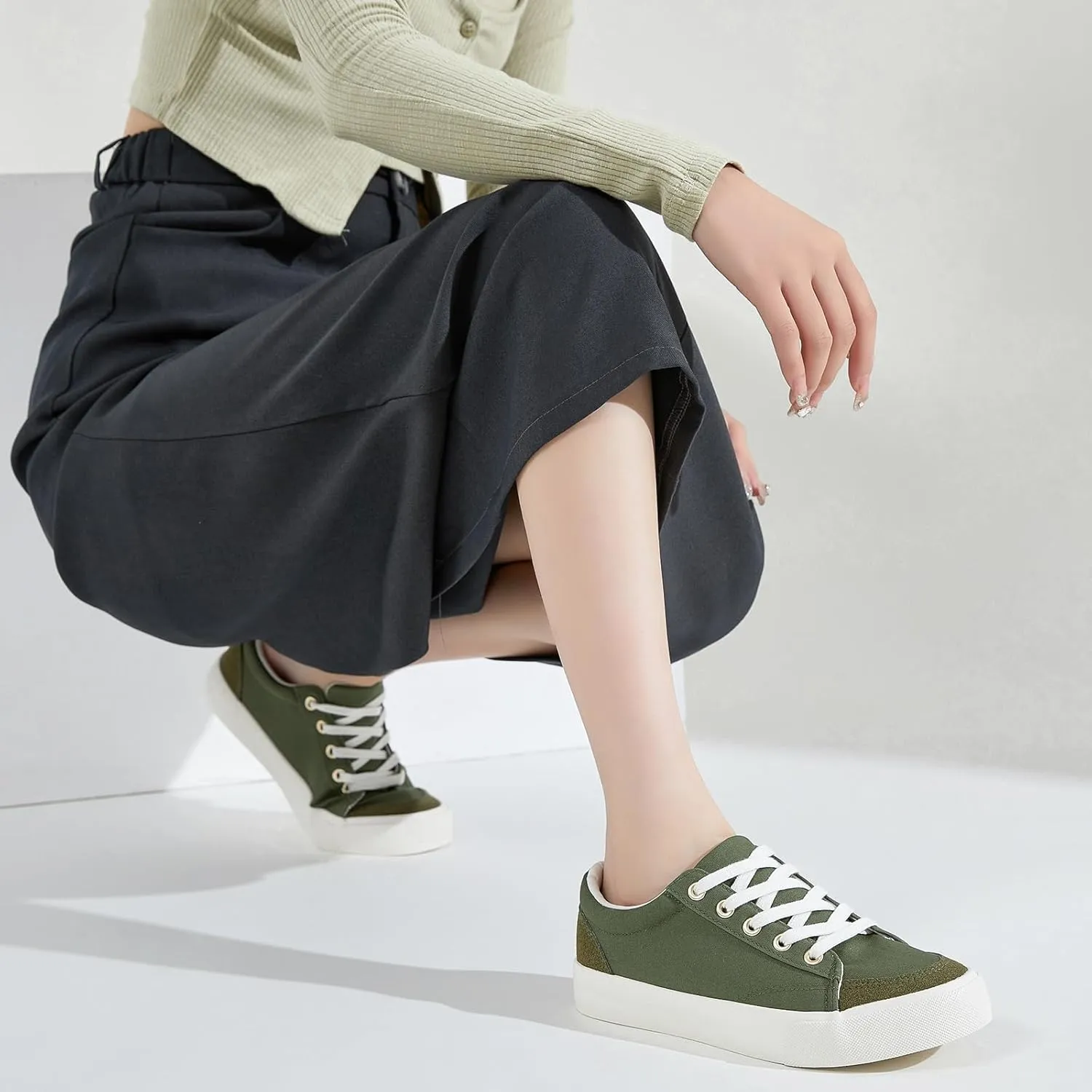 Witwatia Canvas Sneakers for Women Low Top Canvas Shoes Ladies Lace-Up Fashion Sneakers White Tennis Shoes Comfort Casual Walking Shoes for Girls