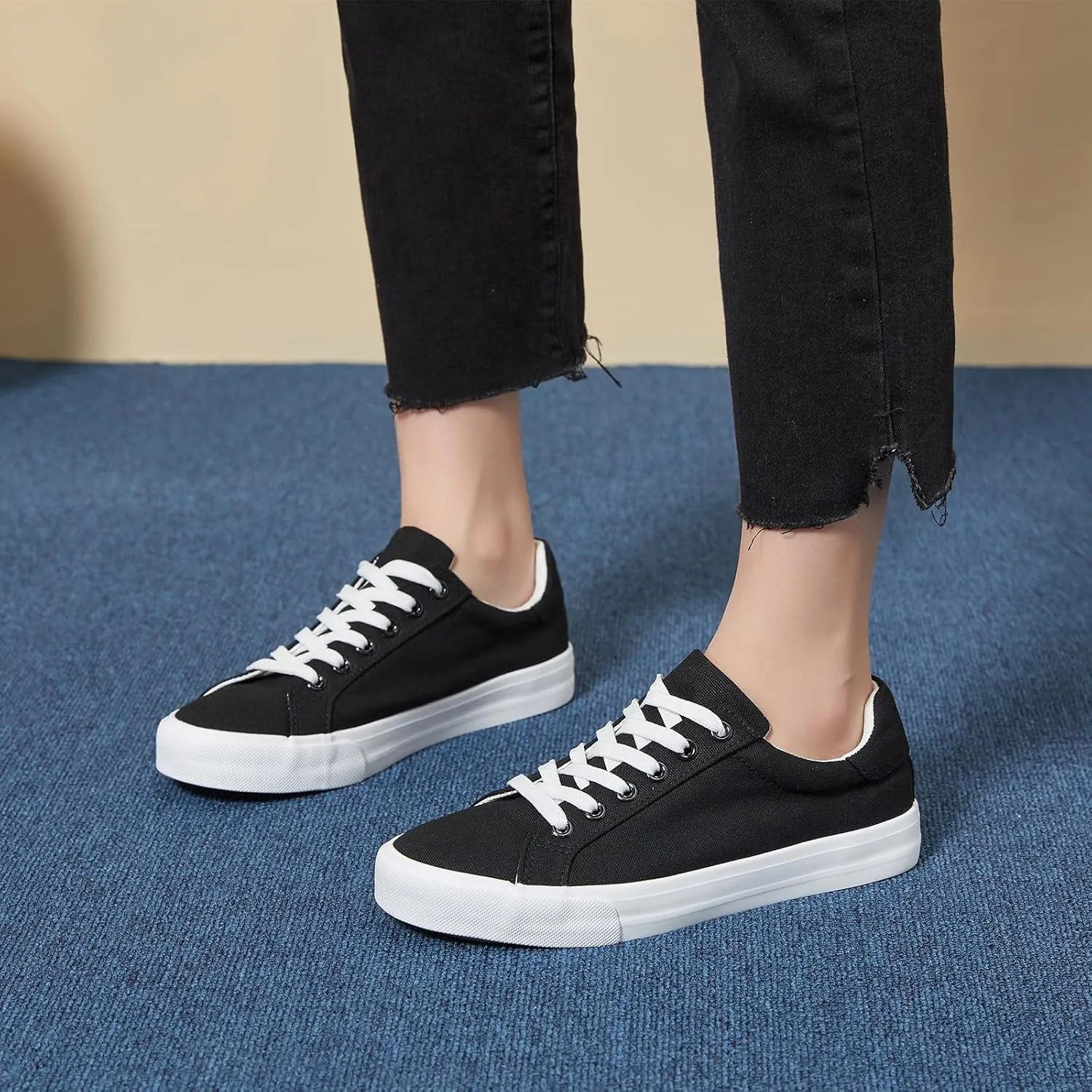 Witwatia Womens White Sneakers Lace Up Canvas White Tennis Shoes Cozy Low Top Walking Shoes for Women