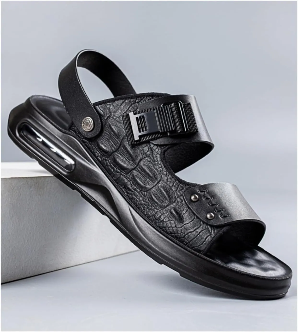 XOEKDMen's Crocodile Pattern Leather Air Cushion Soft Bottom Sandals Fashionable and Non-Slip Round Open Toe Adjustable Ankle Strap Beach Slippers Suitable Outdoor Hiking